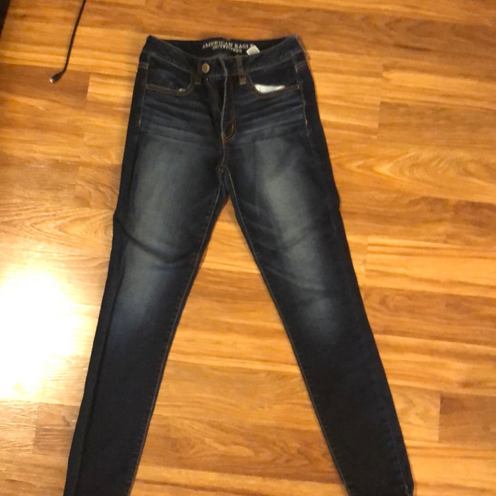 Hi-rise American Eagle Jeggings (Super Stretch)